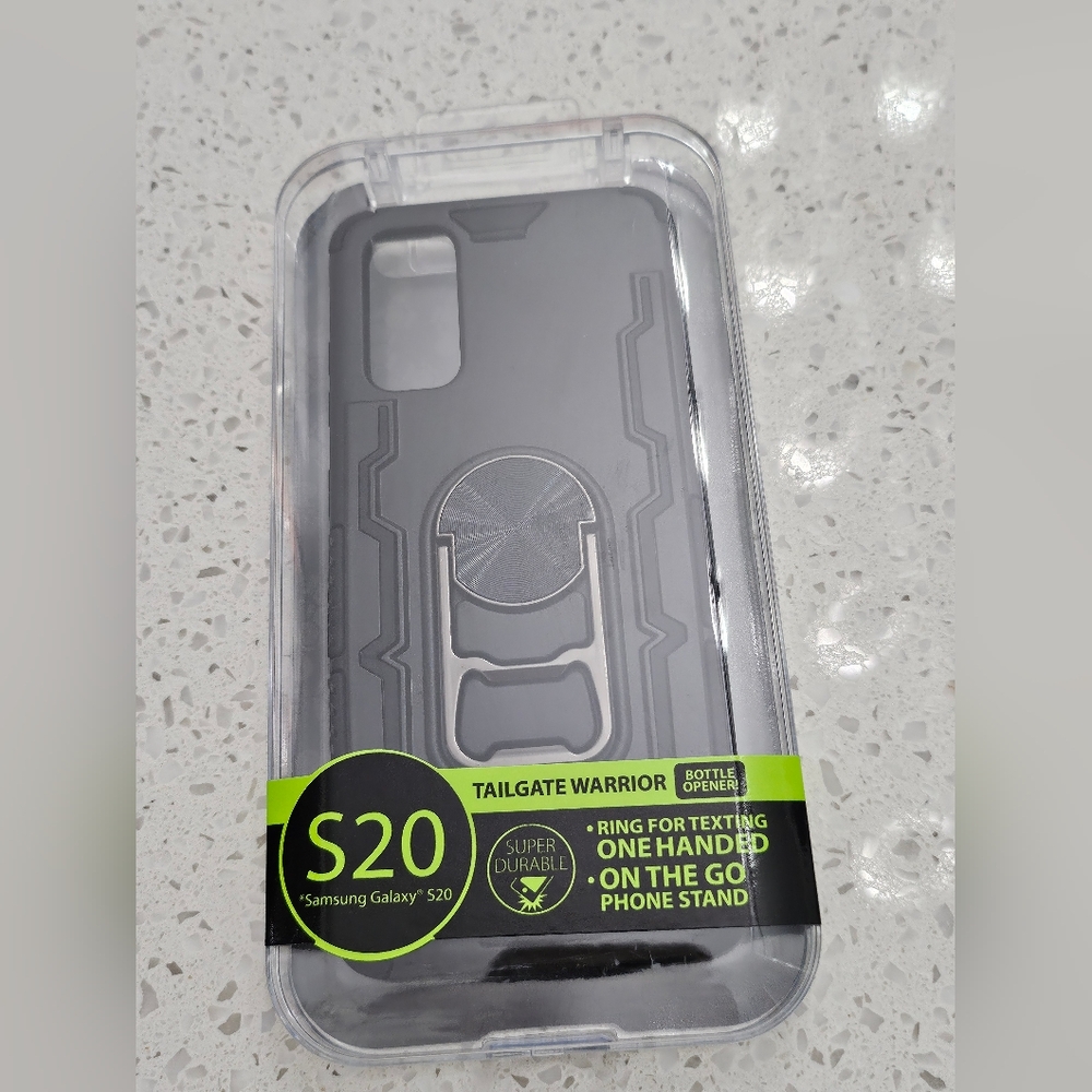 Samsung S20 cell phone cover - brand new